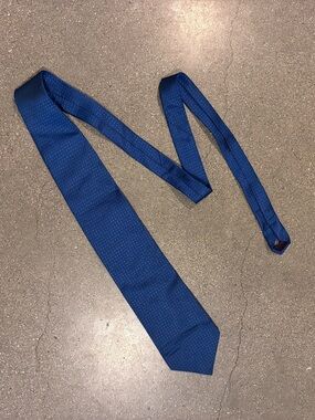 Bernini Beverly Hills Royal Blue 100% Silk Textured Men's Neck Tie Made in USA